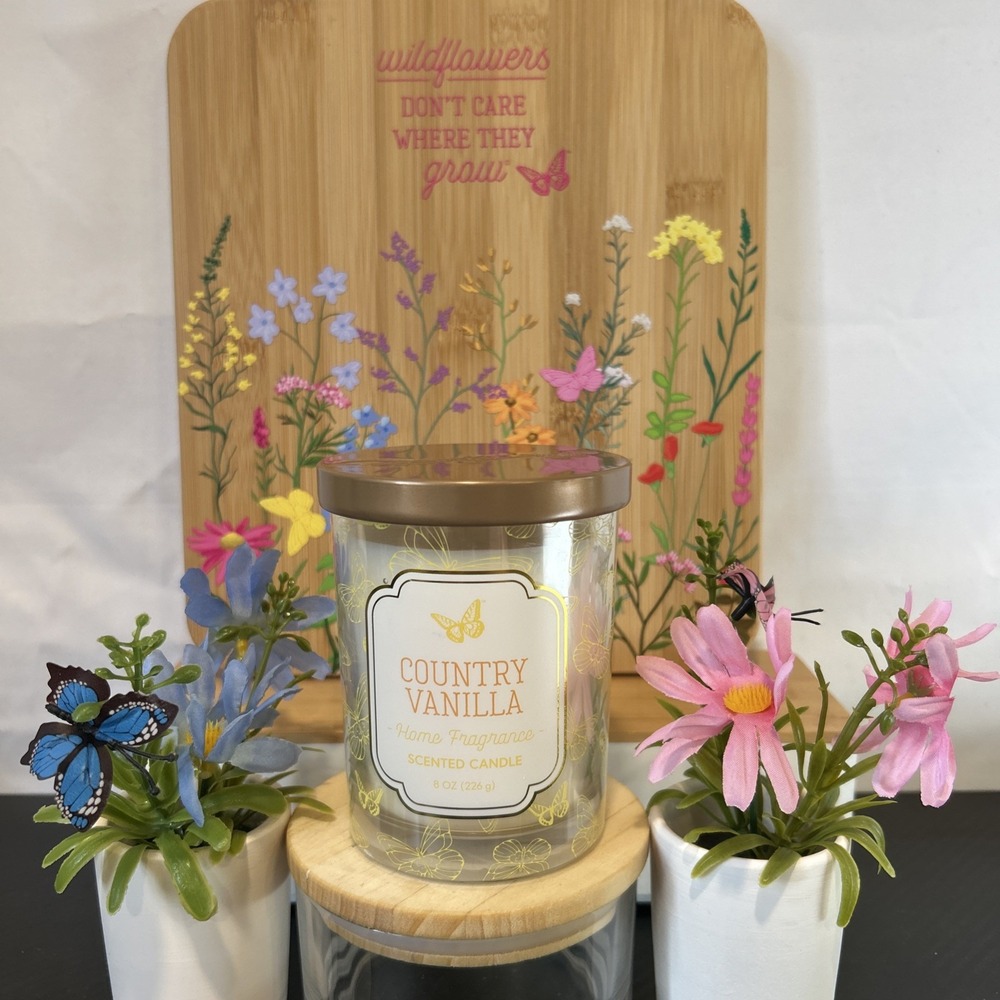 Dolly Parton Wildflower SPRING‎ Collection 2026 - 8 oz Country Vanilla Candle